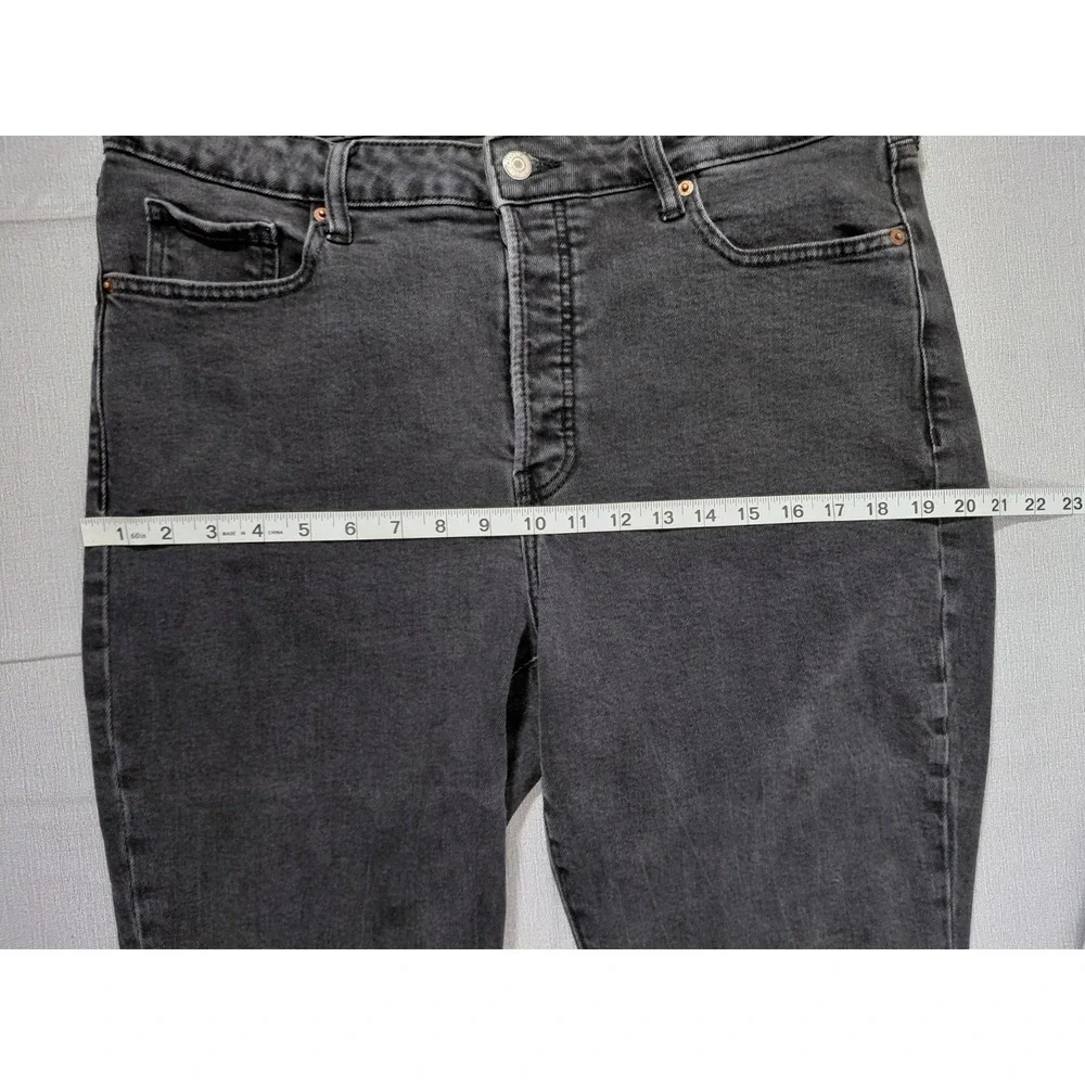 Old Navy High Rise O.G. Straight Jeans Button Fly Women's Sz 16 Black Denim‎